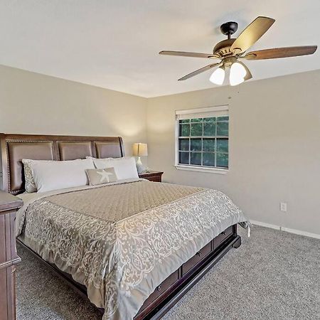 Cozy House Saginaw Tx 3Br 2Ba Sleeps 10 Just 12 Minutes Downtown Fort Worth Eksteriør bilde